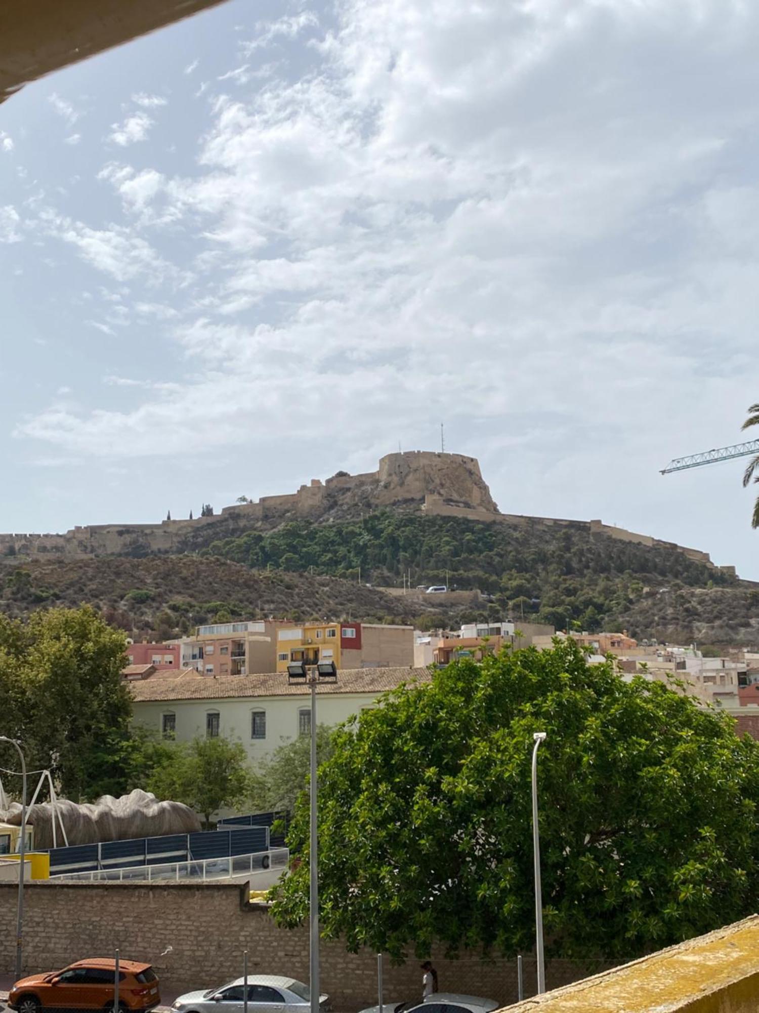 Santa Banana Apartment Alicante Eksteriør bilde